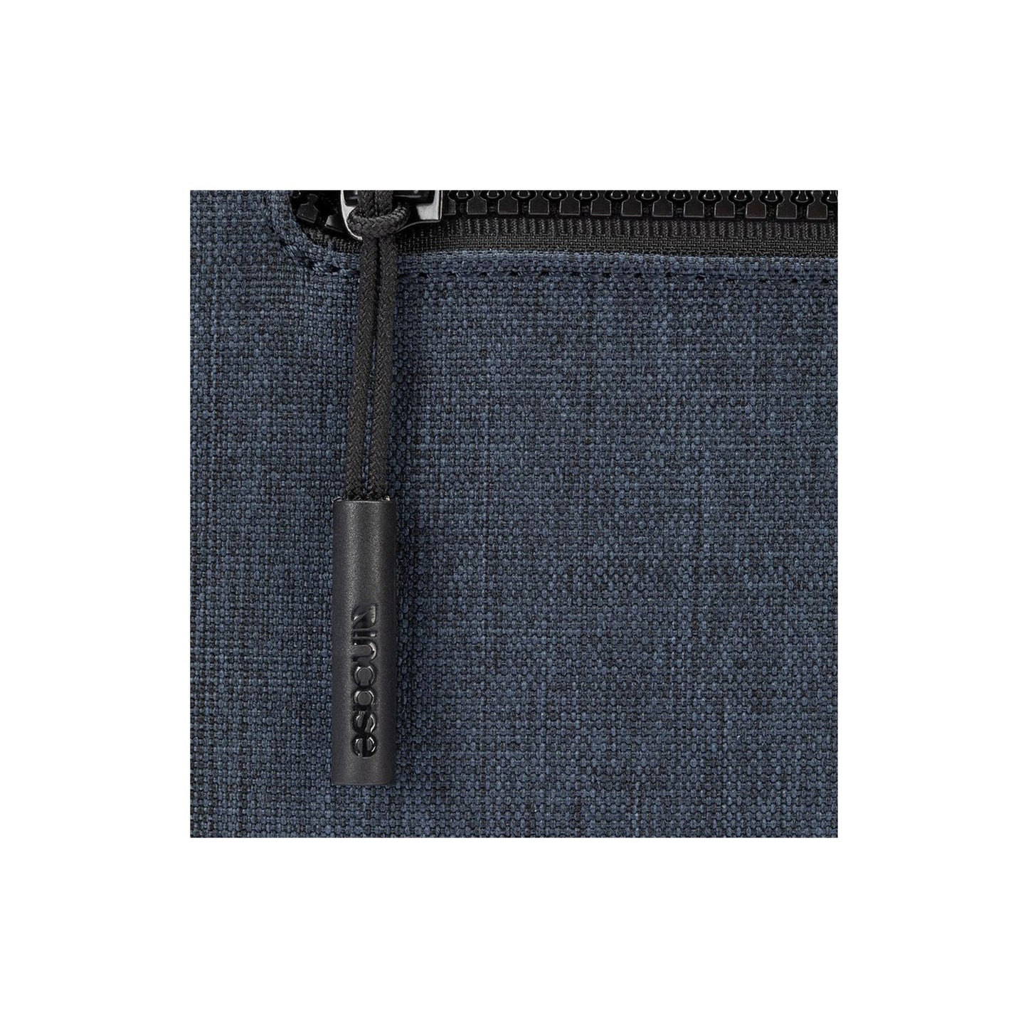 Incase Compact Sleeve Woolenex pour MacBook Pro 16 pouces - Bleu Marine