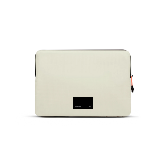 Native Union Ultralight sleeve voor MacBook 14-inch - Zandsteen