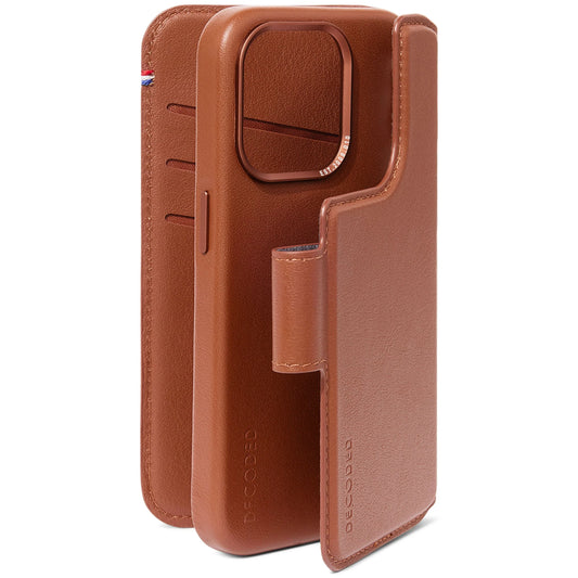 Decoded Detachable Wallet voor iPhone 15 Pro Max - Bruin